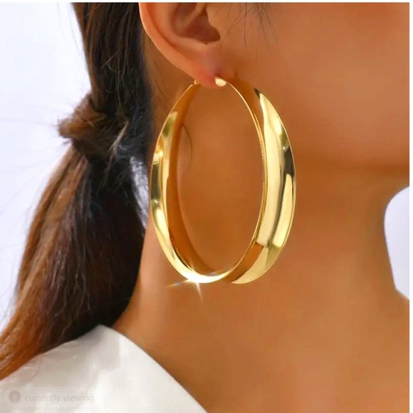 no brand Jewelry - 💸💲$10 Gold Silver Glossy Giant Hoop Earring Self Clasp Post New